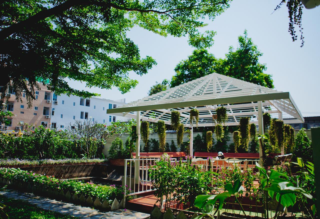 Hotel Manyi Boutique House Chiang Mai Zewnętrze zdjęcie