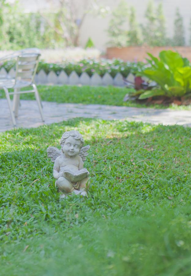 Hotel Manyi Boutique House Chiang Mai Zewnętrze zdjęcie